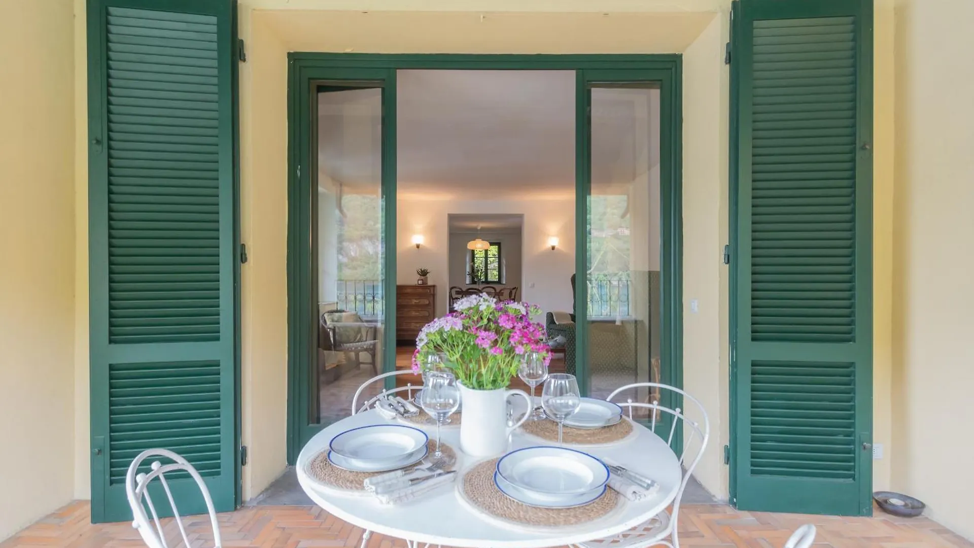 Residenza Regina On The Lake By Rent All Como Laglio