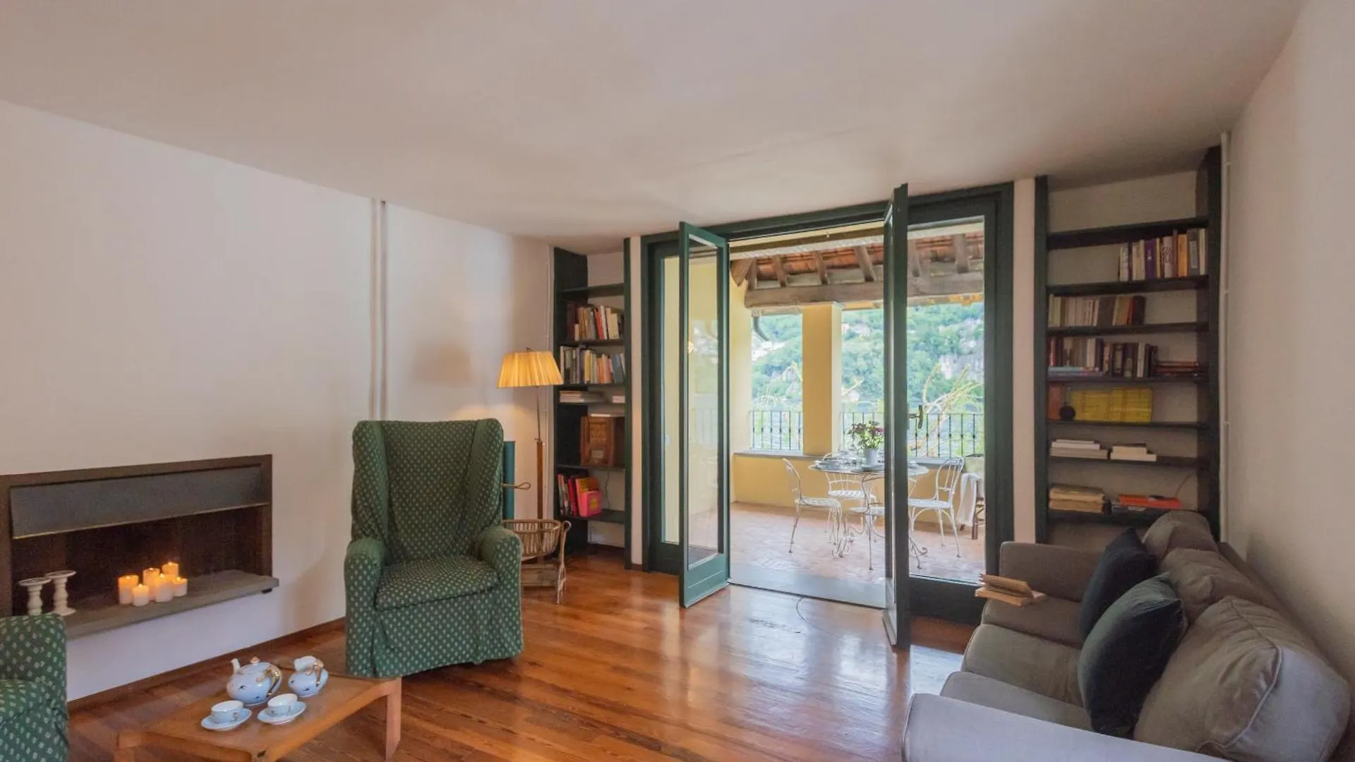 Residenza Regina On The Lake By Rent All Como location