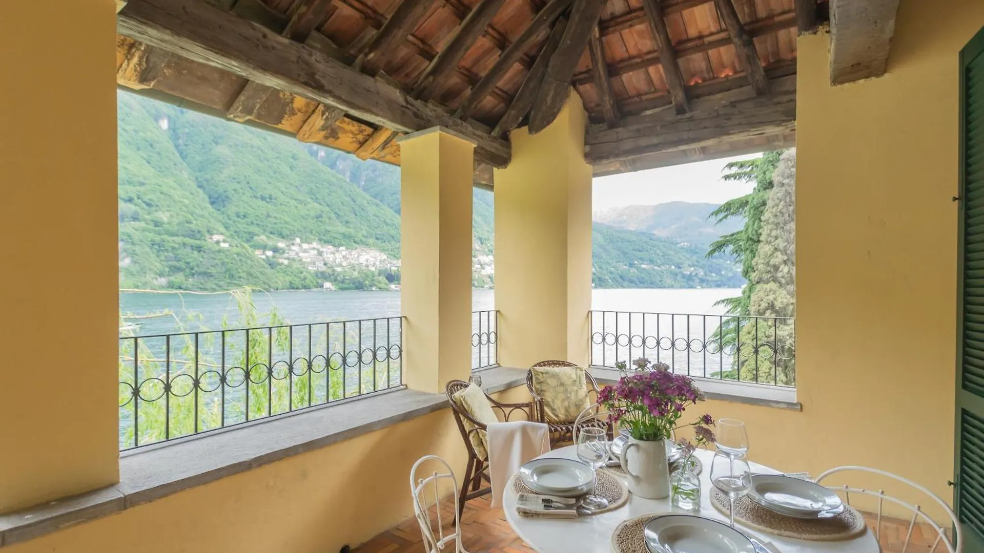 לאליו Residenza Regina On The Lake By Rent All Como דירה