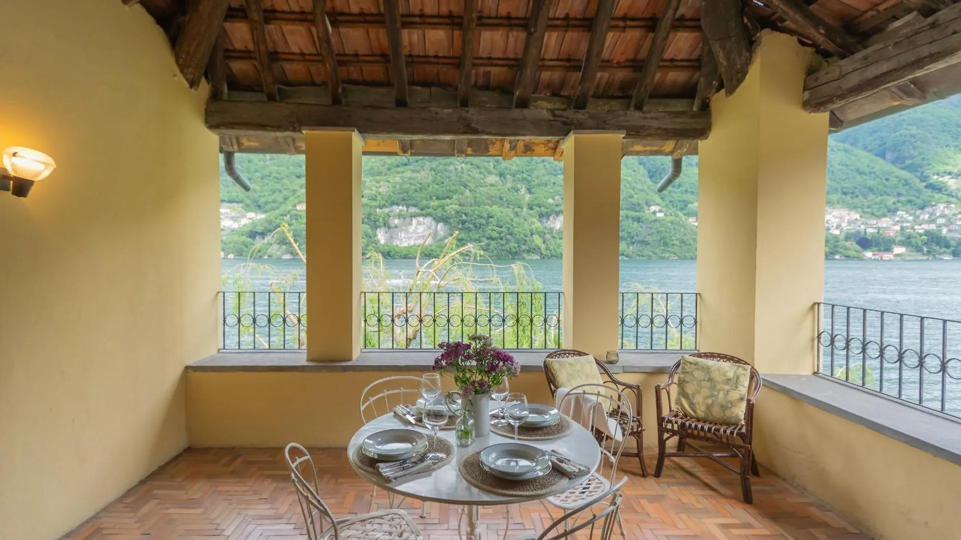 Appartement Residenza Regina On The Lake By Rent All Como Laglio