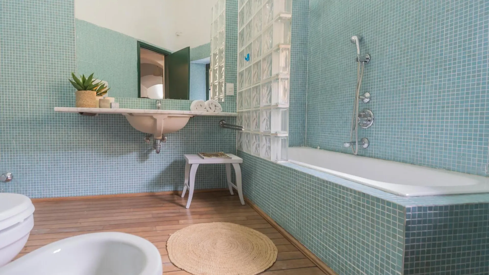 Residenza Regina On The Lake By Rent All Como Laglio